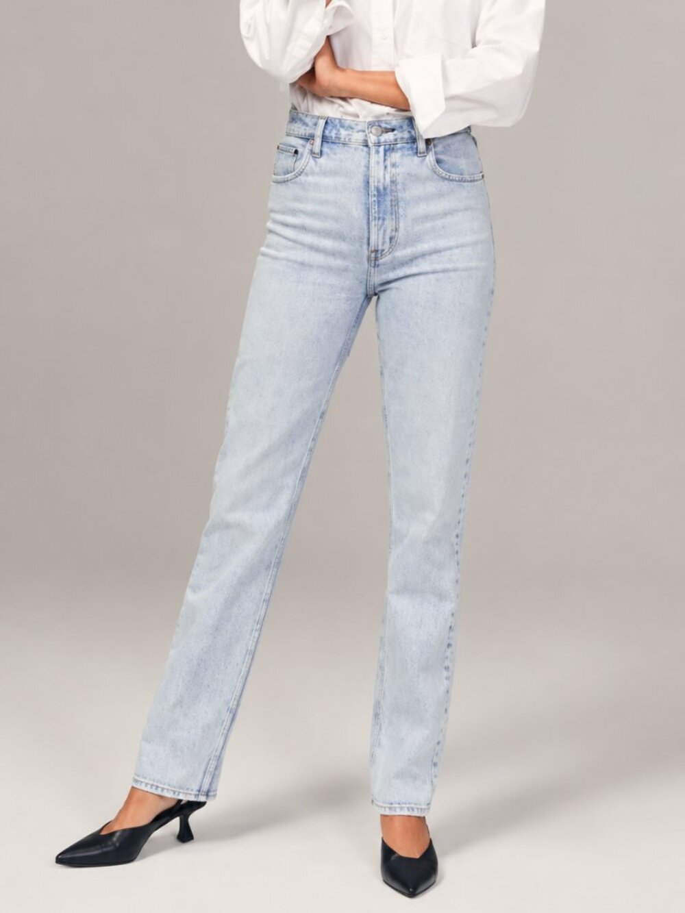 Abercrombie & Fitch The 90s Straight Ultra High Rise Denim Jeans Light Wash 30R